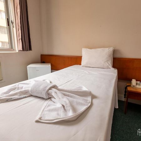 Rede Andrade San Martin Hotell Curitiba Exteriör bild