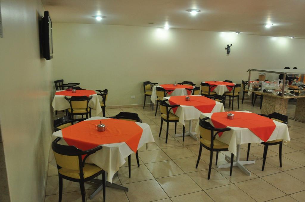 Rede Andrade San Martin Hotell Curitiba Exteriör bild