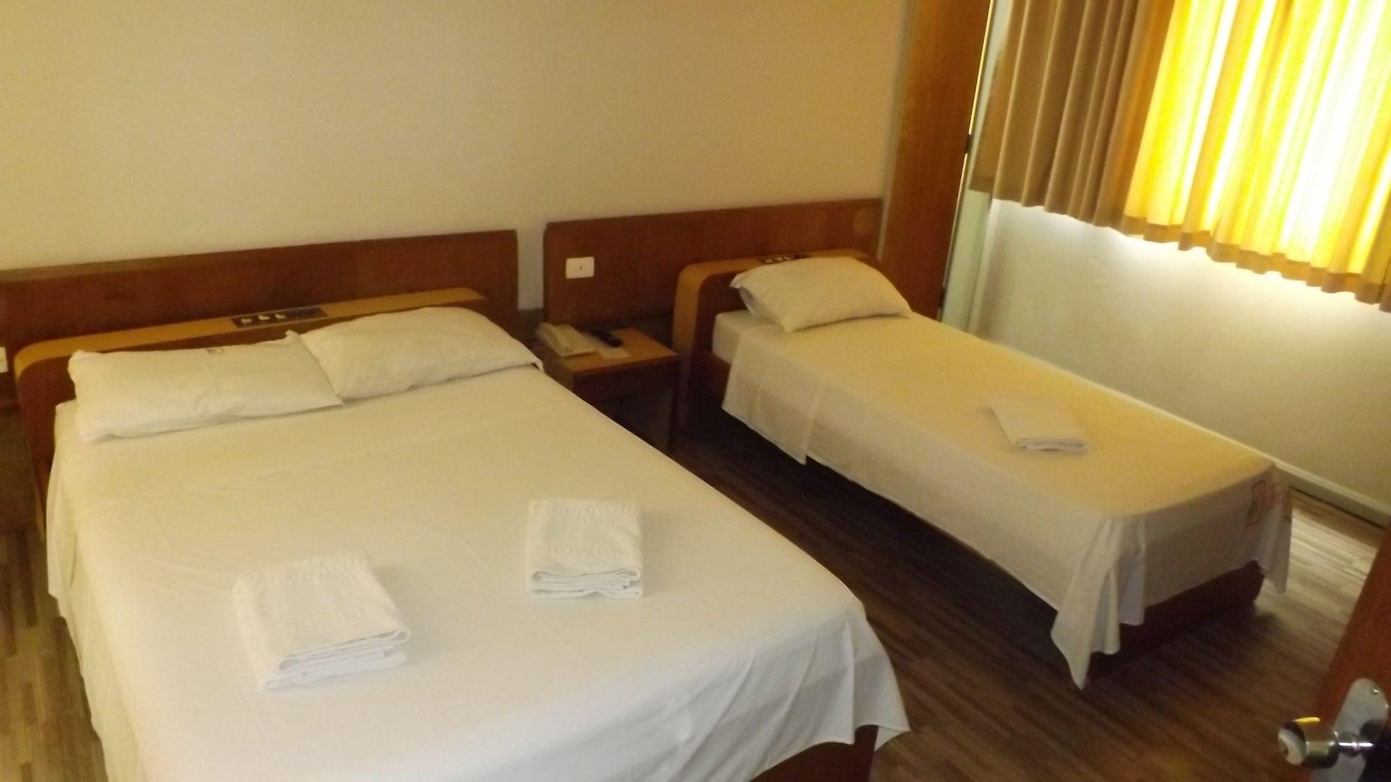 Rede Andrade San Martin Hotell Curitiba Exteriör bild