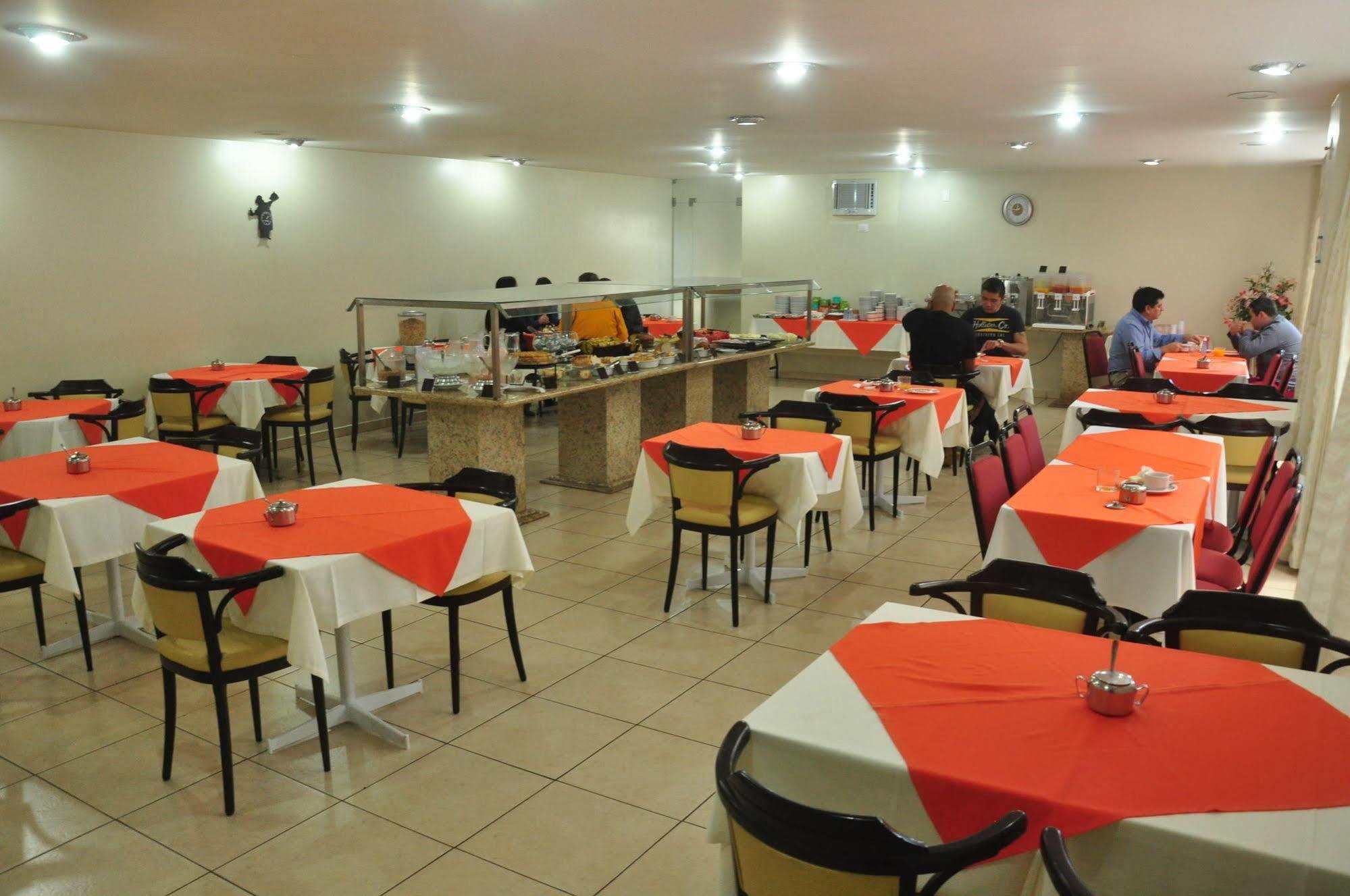 Rede Andrade San Martin Hotell Curitiba Exteriör bild